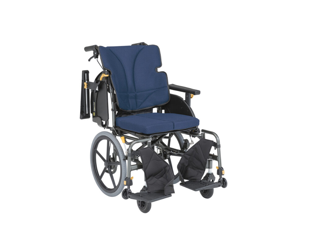 松永製作所　車椅子　グレイスコア アジャスト 介助式 GRC-61B　ほぼ新品